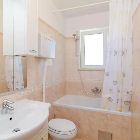 Feel Phili - Two Bedroom With Balcony And Sea View Cavtat