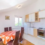 Feel Phili - Two Bedroom With Balcony And Sea View Appartamento *