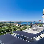 Appartamento Feel Phili - Two Bedroom With Balcony And Sea View *