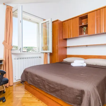 Appartement Feel Phili - Two Bedroom With Balcony And Sea View