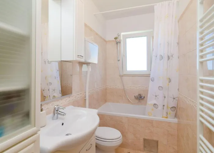 Feel Phili - Two Bedroom With Balcony And Sea View Cavtat