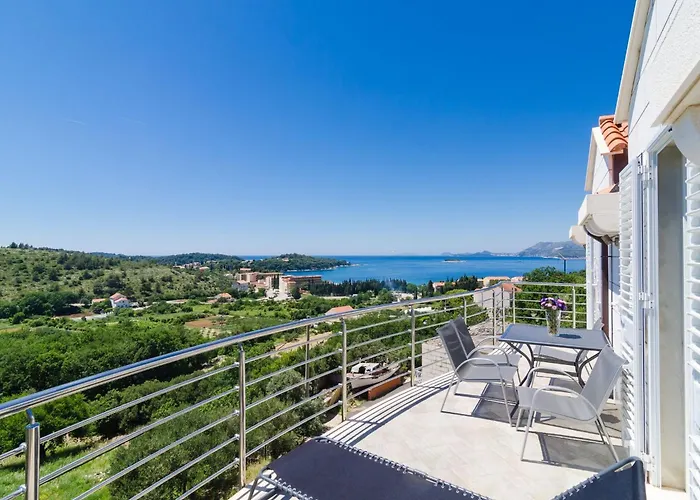 Feel Phili - Two Bedroom With Balcony And Sea View * Cavtat